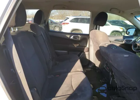 2013 Nissan Pathfinder S from USA, damaged, VIN 5N1AR2MN7DC647023